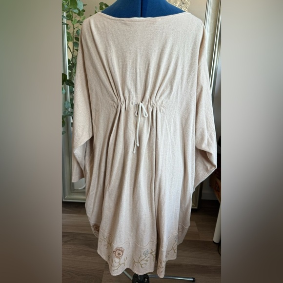 Blue Fish Clothing Cream Beige Art Hand Painted Button Down Cardigan - Picture 5 of 13